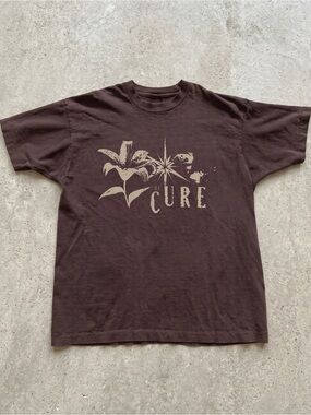 The Cure Distressed Lily Flower Brown Band T-Shirt